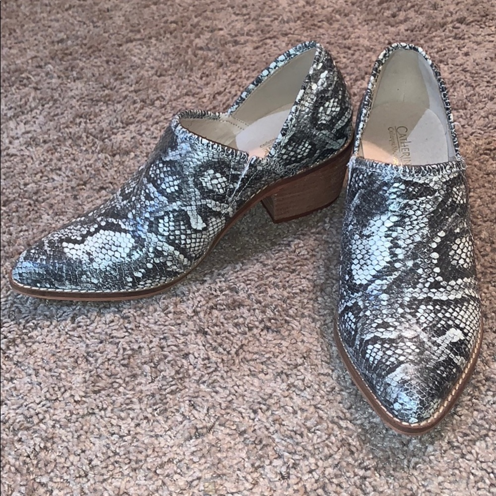 NEW catherine snake skin loafers